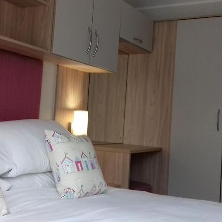 Porth Retreat At Newquay Bay Resort Bagian luar foto